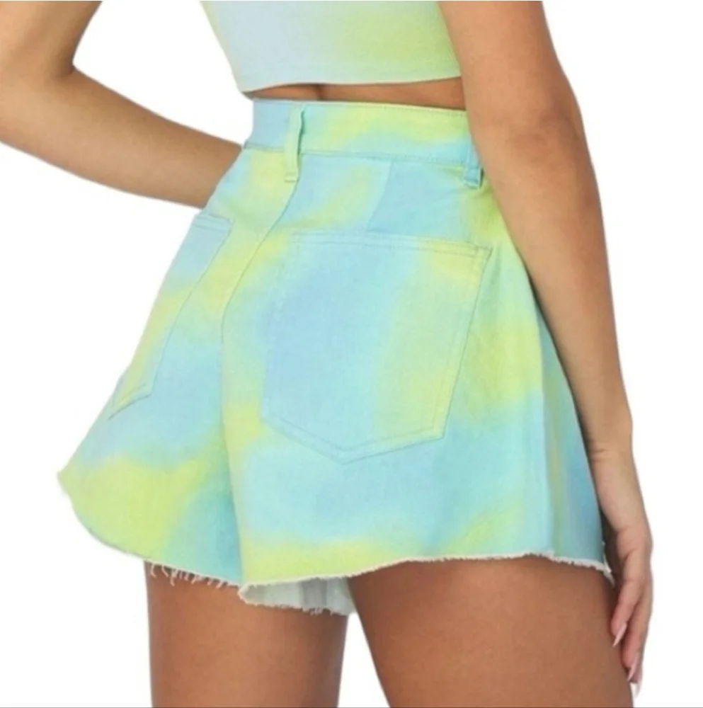 WEWOREWHAT  Blue & Green Tie Dye Women's Cut Off Denim Shorts Size 27/28